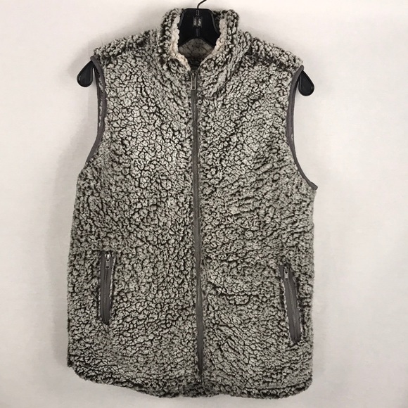 Thread & Supply Jackets & Blazers - Thread & Supply small teddy vest